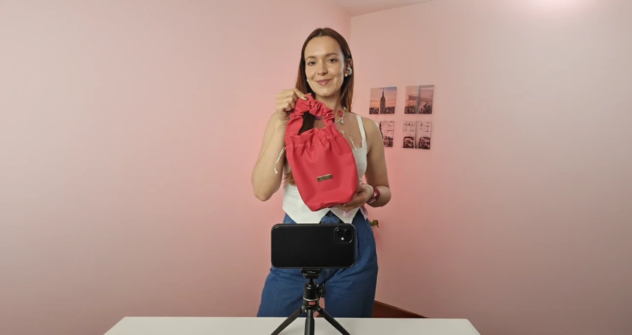 Por Qué el Contenido UGC es la Estrategia Más Rentable para Atraer Clientes en 2026 (Y Cómo Implementarlo Hoy)